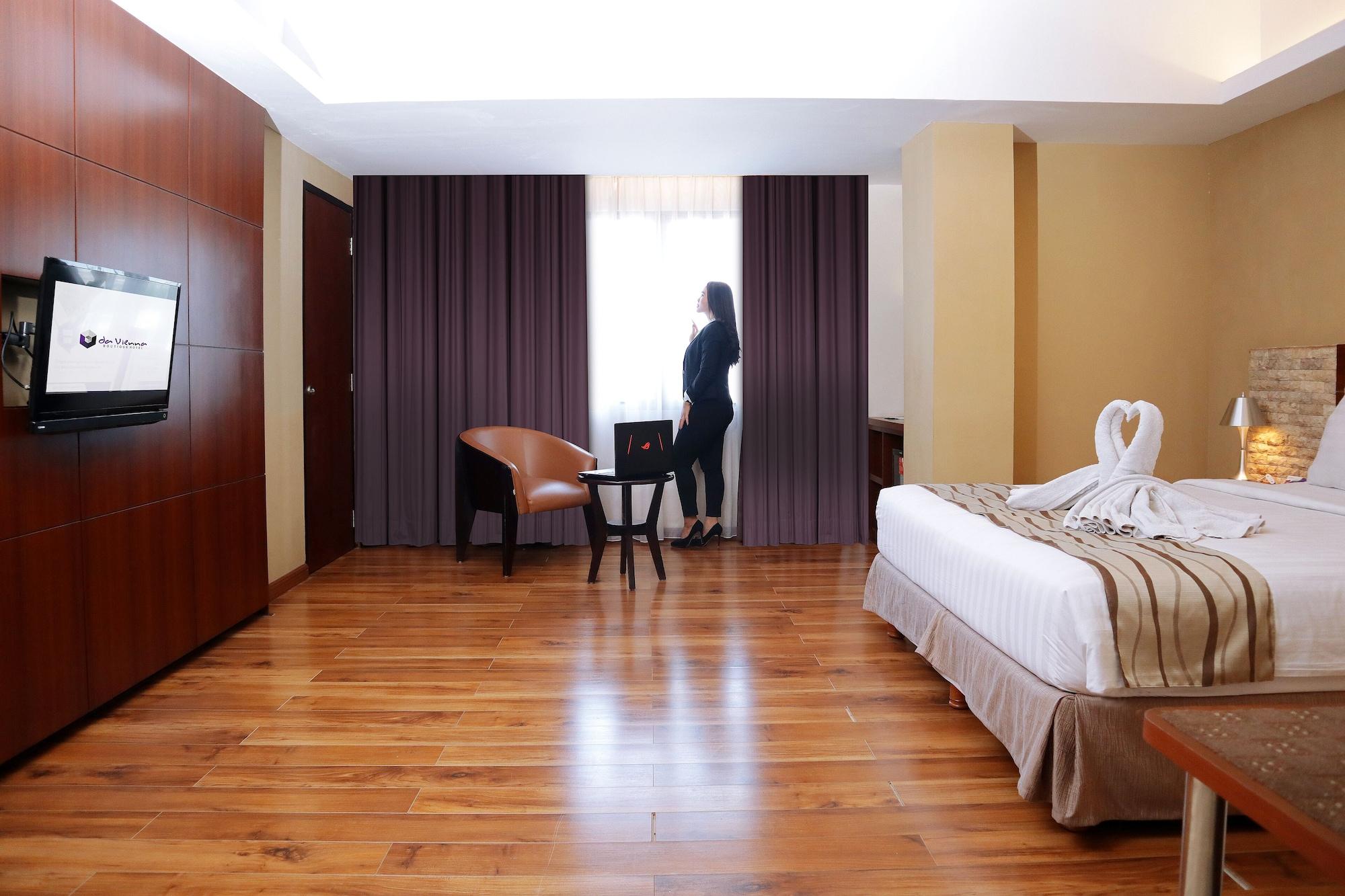 Da Vienna Boutique Hotel Batam Exterior foto
